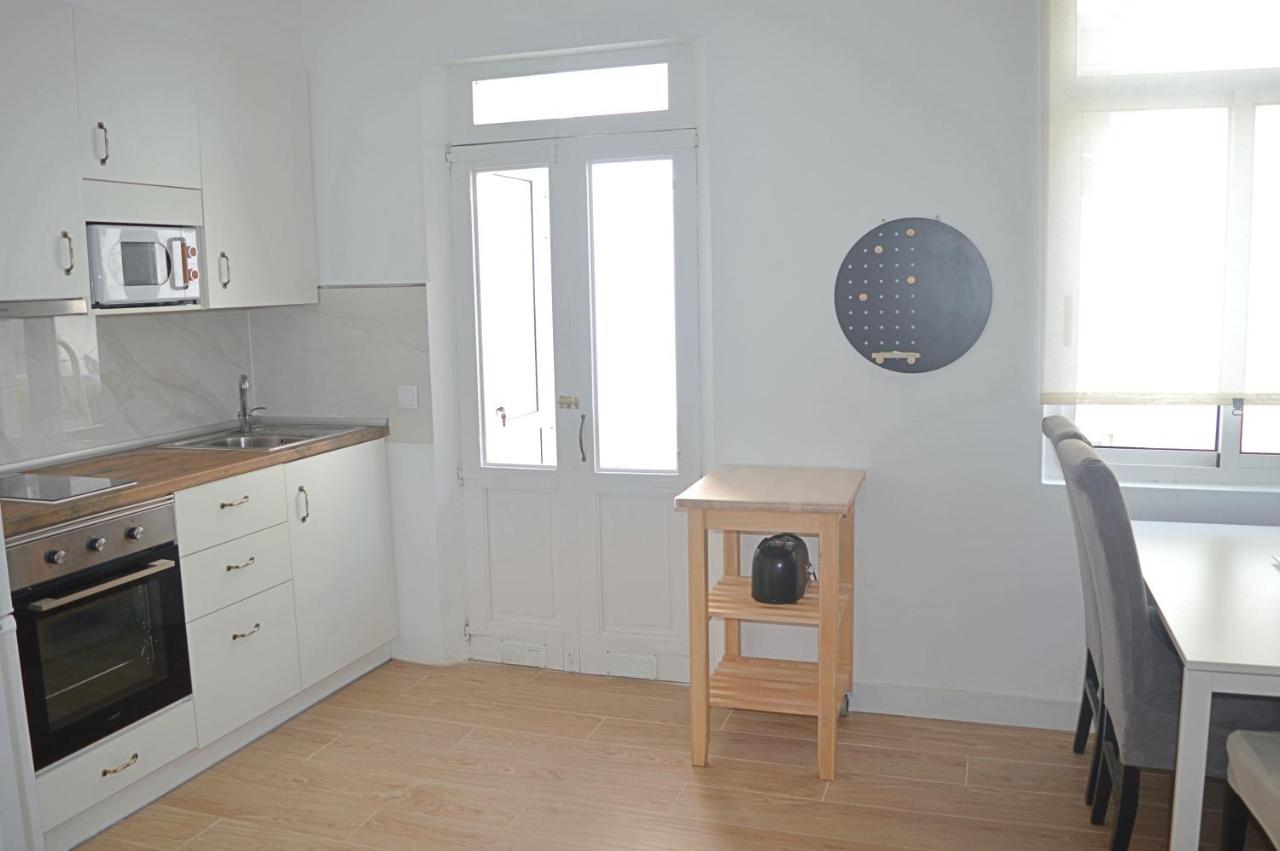 Apartamento En Centro De Ферроль Екстер'єр фото